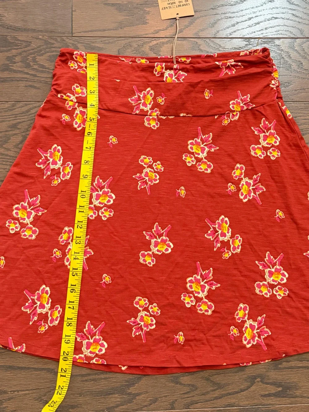 Toad&Co Chaka Skirt Campfire Floral Print Organic Cotton Red Size Medium NWT